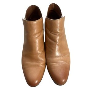 Aerosols Booties Tan Size 9